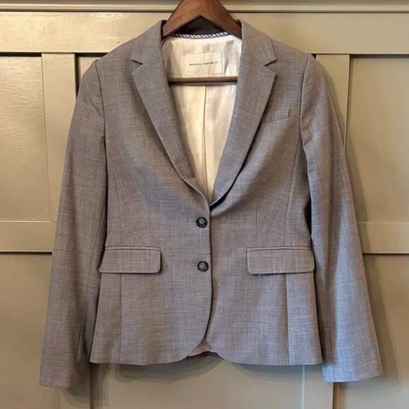 Banana Republic Stretch Wool Blazer Jacket Gray 2 Button Front Pockets Size 8 - Picture 7 of 7